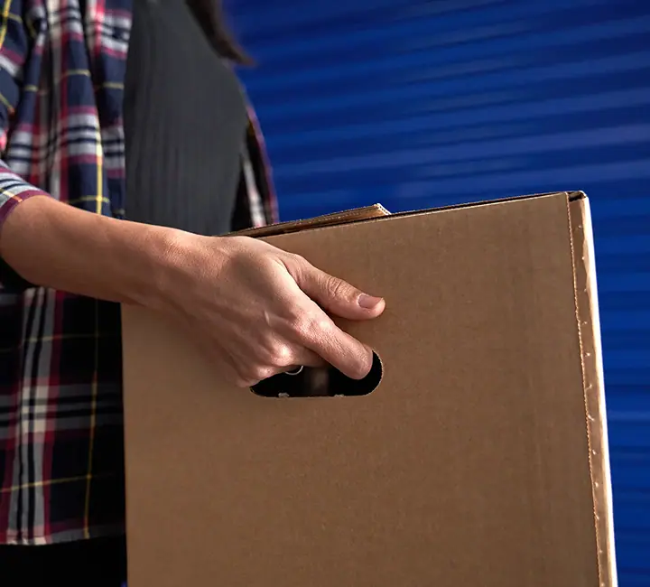 medium-shot-people-working-together 1